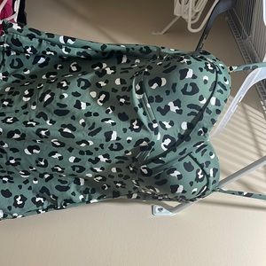 Bathing suit top